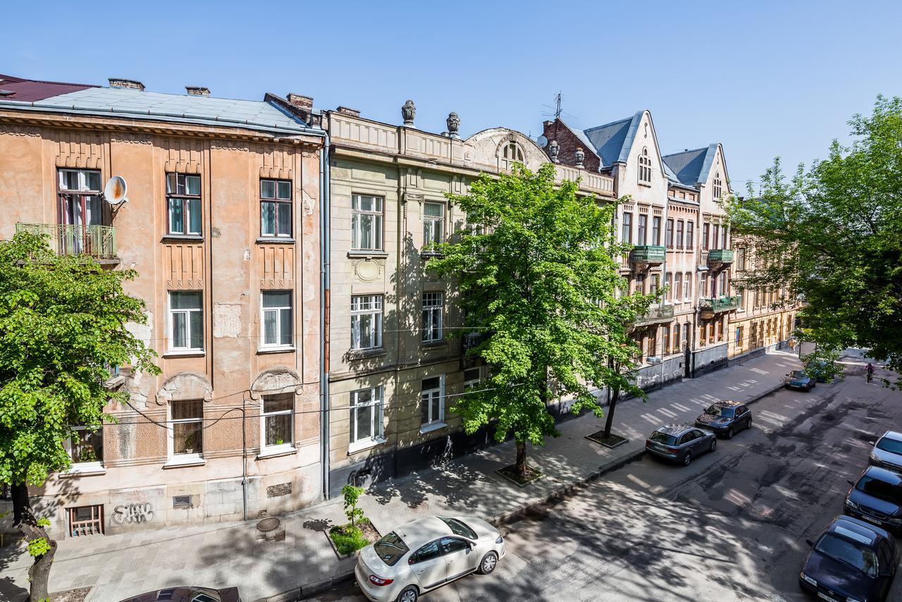 Central Park Apartments Lviv Exterior photo